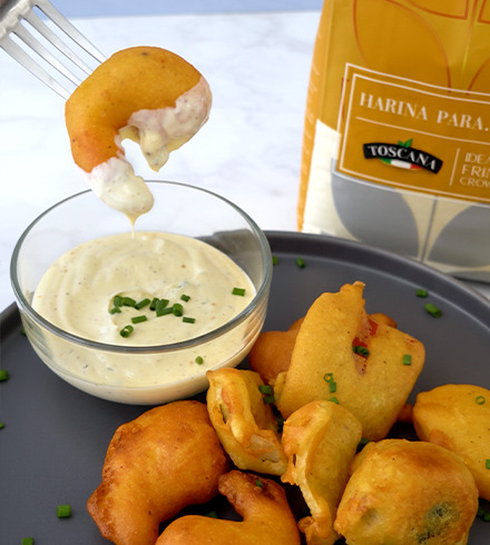 Camarones con vegetales tempurizados