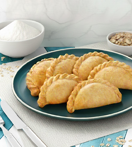 Empanadas de trigo y avena rellenas de atún