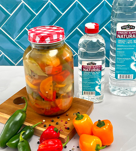 Encurtido casero con vinagre blanco